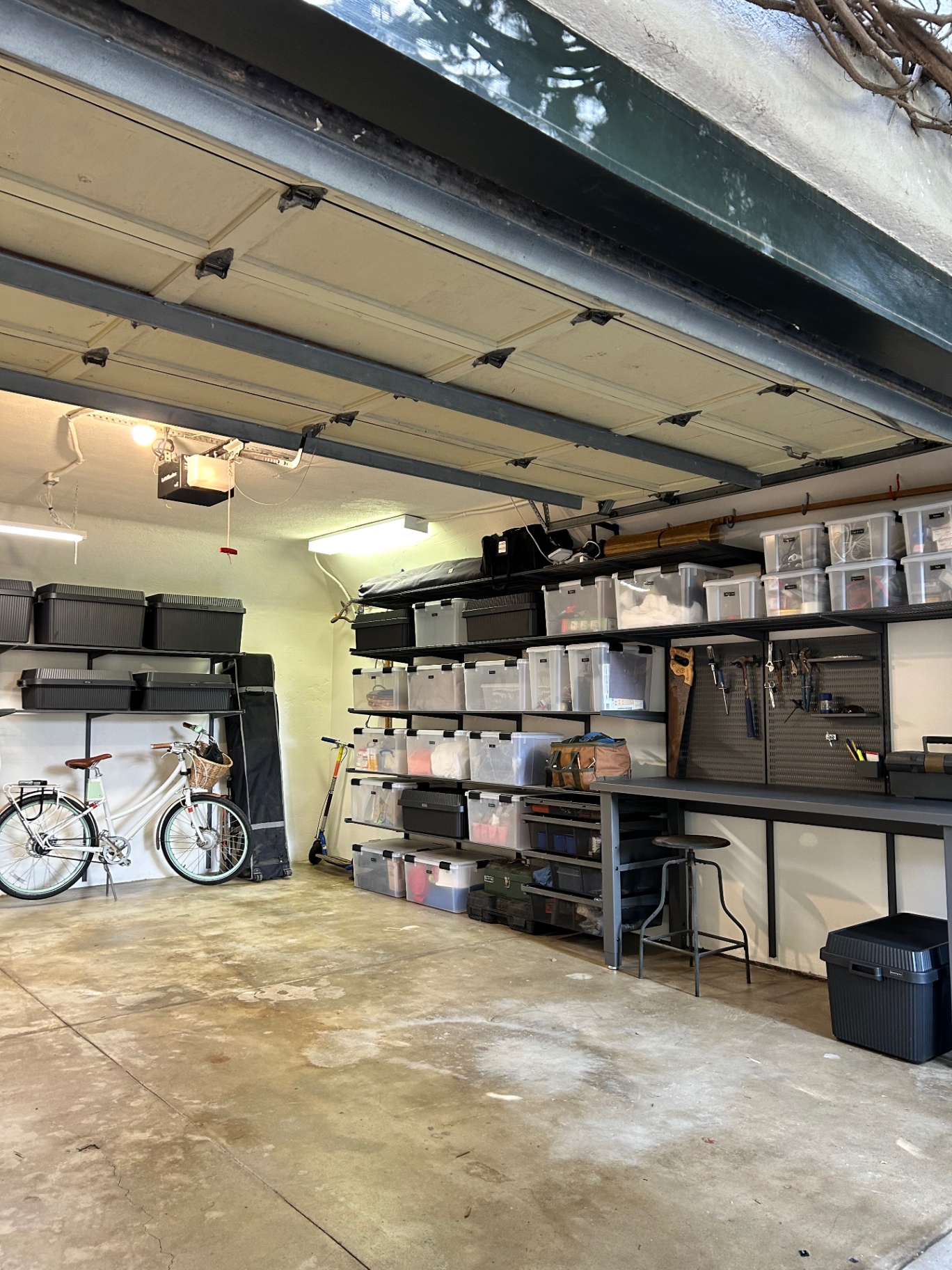 A curated, organized space by Room for Space